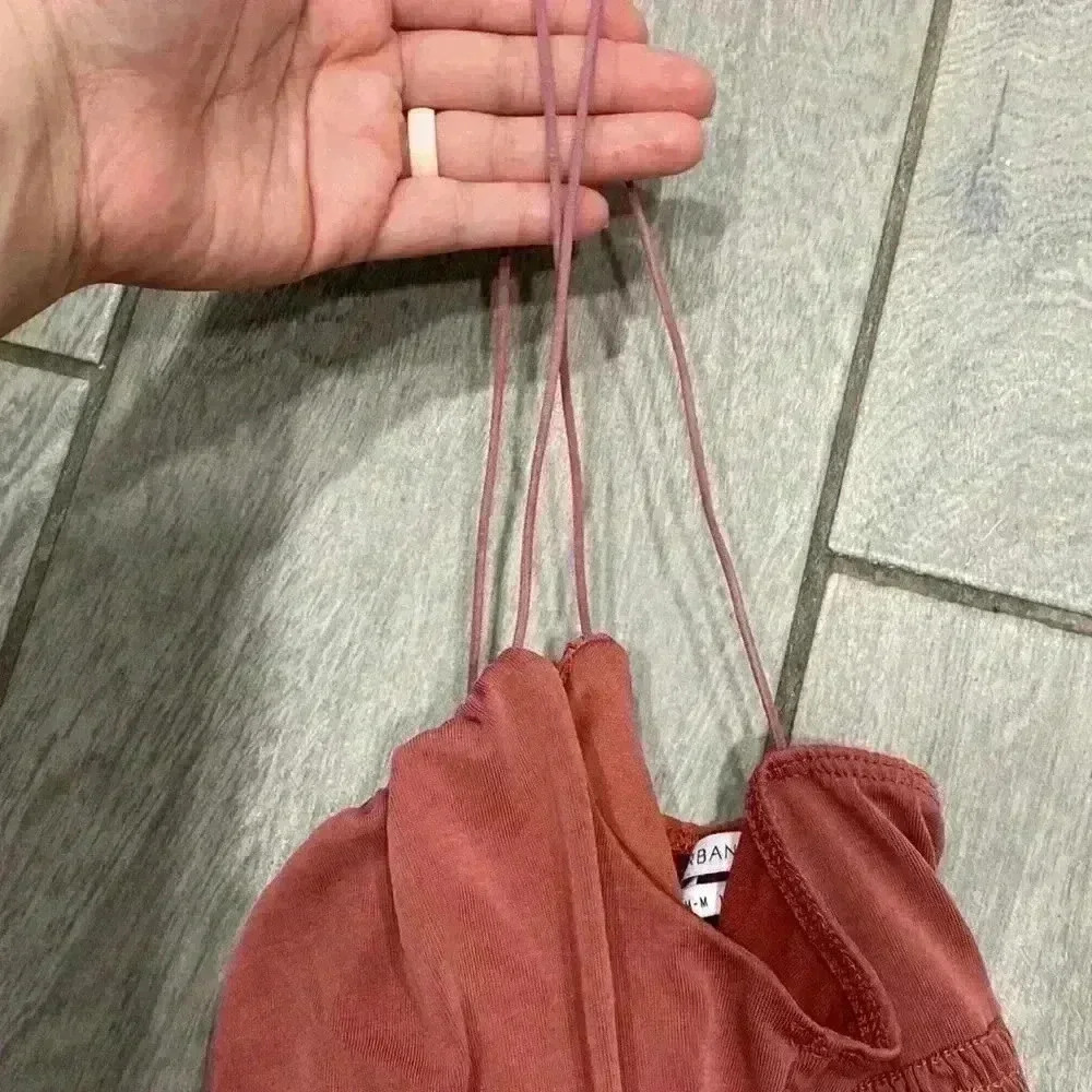 Urban Outfitters Emma Cupro Smocked Cami Crop Top Size Medium - Picture 7 of 7